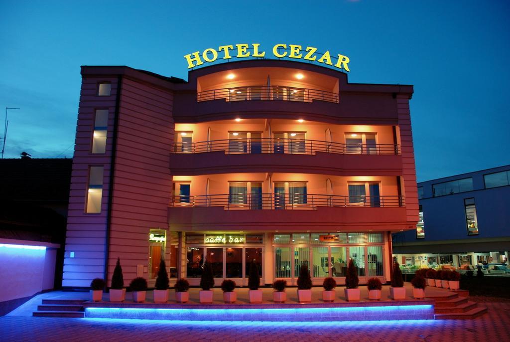 Hotel Cezar Banja Luka Exterior foto